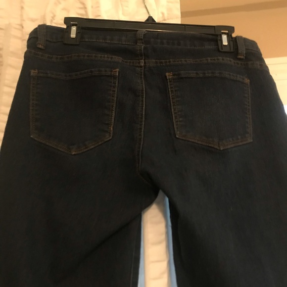 Forever 21 dark wash Skinny Jeans - Picture 6 of 8